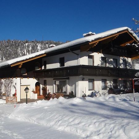 Gaestehaus Christl ราดชตัดท์ ภายนอก รูปภาพ