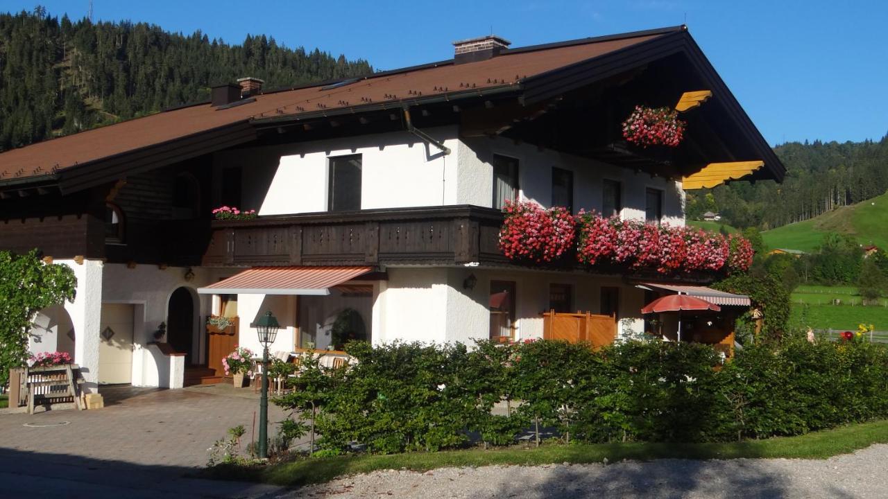 Gaestehaus Christl ราดชตัดท์ ภายนอก รูปภาพ